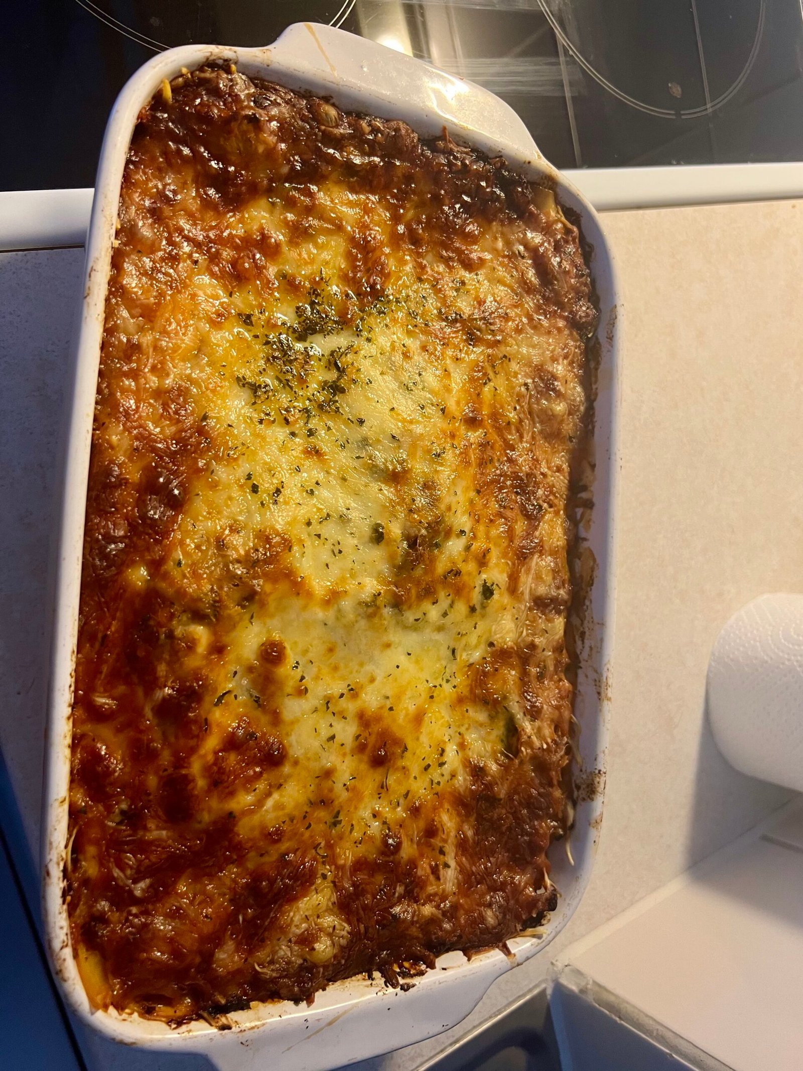 Kotilasagne Oulu, käsintehty lasagne, noutoruoka Patela, valmis kotiruoka Oulu, tilausleipomo Oulu